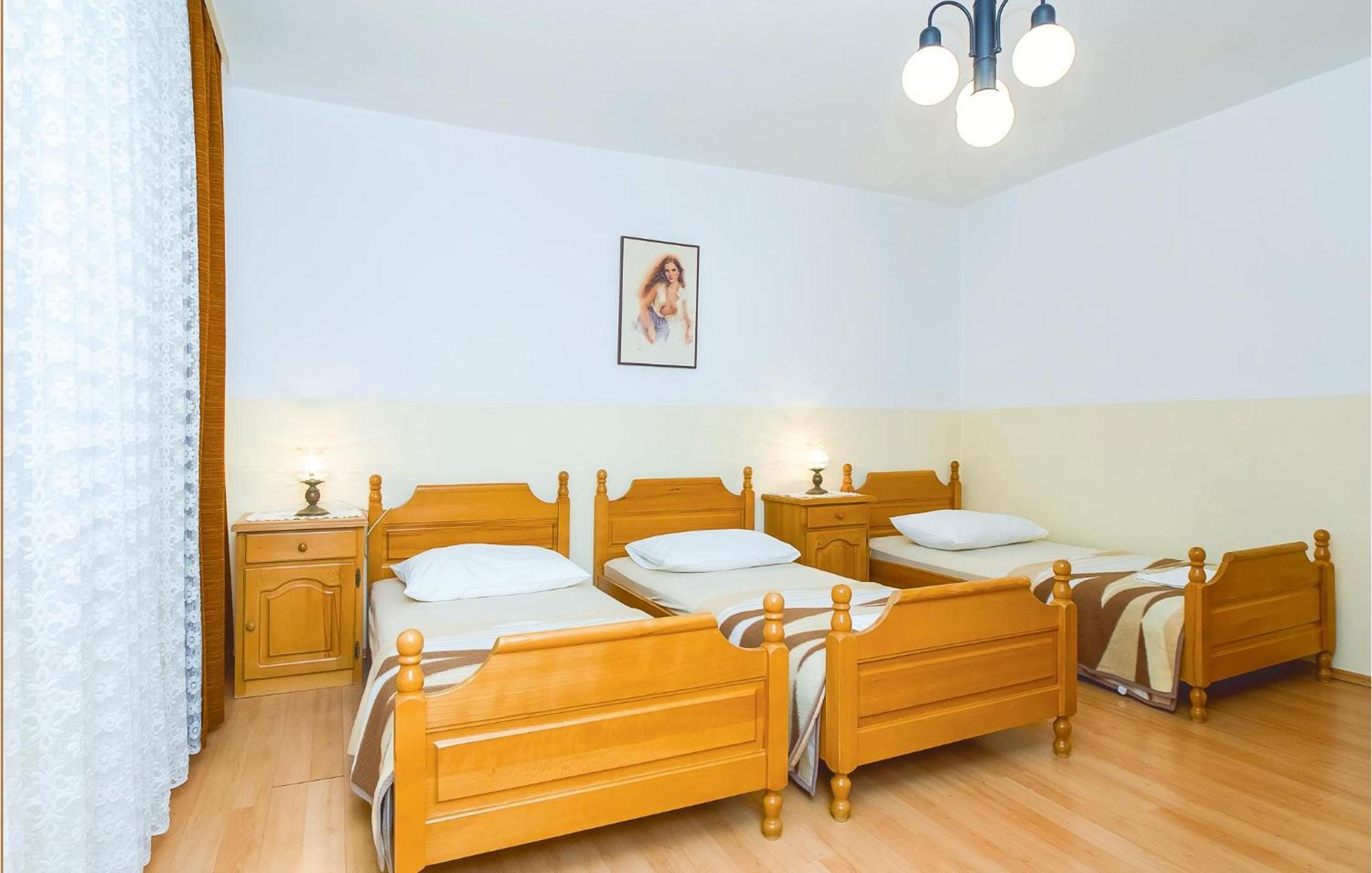 Beautiful Apartment In Omis With Wifi Dış mekan fotoğraf