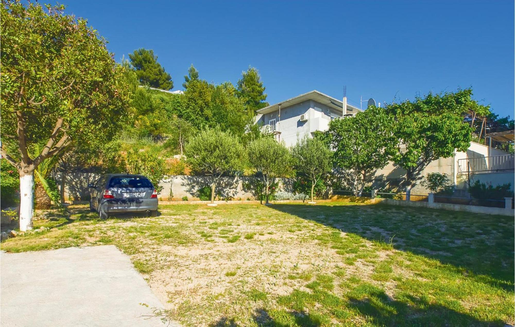 Beautiful Apartment In Omis With Wifi Dış mekan fotoğraf